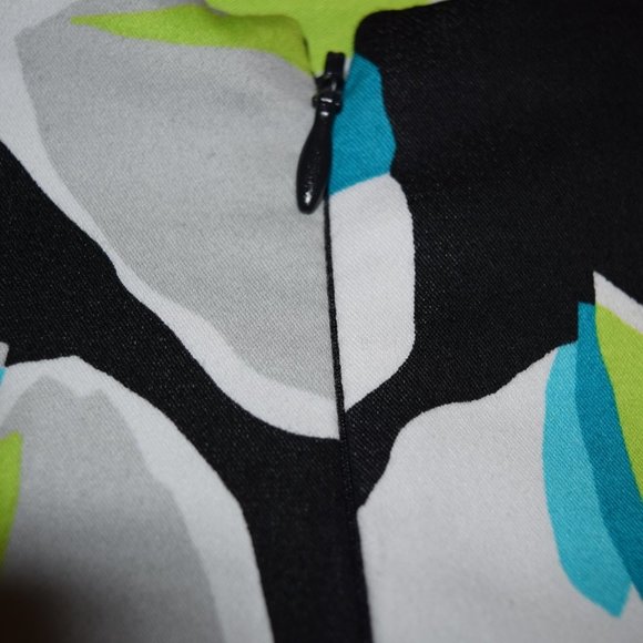 WORTHINGTON Abstract Floral Spring/Summer Midi Skirt. Lime Green/Blue/Bl… - Picture 4 of 6